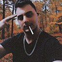 Знакомства: Макс, 24 года, Москва