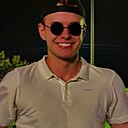 Знакомства: Антон, 25 лет, Белгород