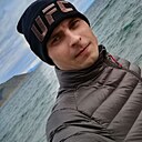 Знакомства: Артем, 33 года, Семикаракорск