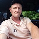 Знакомства: Андрей, 45 лет, Урицкий