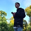 Знакомства: Кирилл, 29 лет, Коряжма