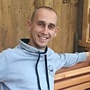 Знакомства: Денис, 33 года, Киров