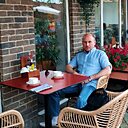 Знакомства: Бовитар, 59 лет, Таганрог