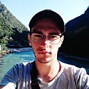 Знакомства: Олег, 23 года, Луганск