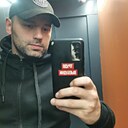 Знакомства: Илья, 32 года, Москва