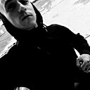 Знакомства: Женя, 25 лет, Артем