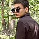 Знакомства: Руслан, 21 год, Москва