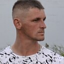 Знакомства: Виктор, 32 года, Солигорск