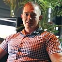 Знакомства: Фёдор, 37 лет, Магадан