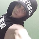 Знакомства: Анатолий, 37 лет, Энгельс