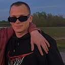 Знакомства: Станислав, 23 года, Петриков