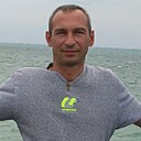 Знакомства: Александр, 28 лет, Солигорск