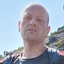 Знакомства: Василий, 49 лет, Магадан