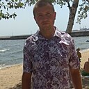 Знакомства: Виктор, 36 лет, Мариуполь