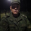 Знакомства: Андрей, 28 лет, Москва