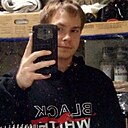 Знакомства: Денис, 27 лет, Вологда