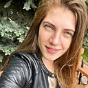 Знакомства: Оленка, 32 года, Киев