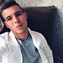 Знакомства: Виктор, 36 лет, Белово