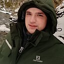 Знакомства: Антон, 30 лет, Новоалтайск