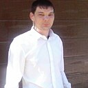 Знакомства: Виктор, 32 года, Юрюзань