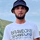 Знакомства: Артём, 29 лет, Новочебоксарск