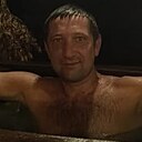 Знакомства: Санёк, 39 лет, Брянск