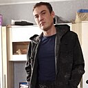 Знакомства: Максим, 35 лет, Корсаков