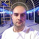 Знакомства: Рома, 32 года, Красный Луч