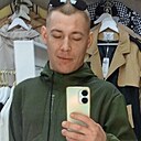 Знакомства: Роман, 32 года, Зугрэс