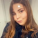 Знакомства: Елена, 27 лет, Березники