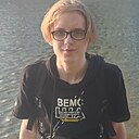 Знакомства: Максим, 21 год, Лобня