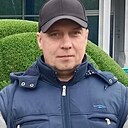 Знакомства: Виктор, 46 лет, Караганда