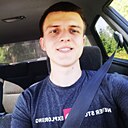 Знакомства: Илья, 25 лет, Бородинский