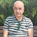 Знакомства: Михаил, 70 лет, Самара