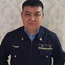 Знакомства: Камбар, 48 лет, Рудный