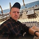 Знакомства: Максим, 33 года, Харцызск