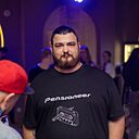 Знакомства: Александр, 32 года, Комсомольск-на-Амуре