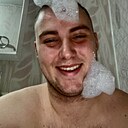 Знакомства: Сережа, 29 лет, Черногорск