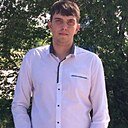 Знакомства: Игорь, 29 лет, Белово