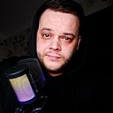 Знакомства: Евгений, 32 года, Горнозаводск