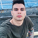 Знакомства: Игорь, 30 лет, Белово