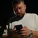 Знакомства: Илья, 32 года, Курчатов