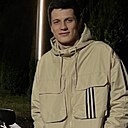 Знакомства: Максим, 25 лет, Усмань