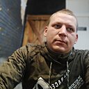 Знакомства: Артем, 31 год, Абинск