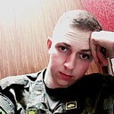 Знакомства: Илья, 26 лет, Саратов