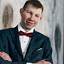 Знакомства: Илья, 30 лет, Ишимбай