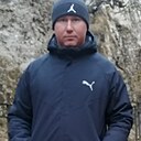 Знакомства: Илья, 35 лет, Калач-на-Дону