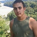 Знакомства: Максим, 21 год, Ульяновск