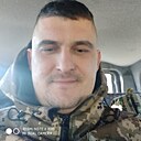 Знакомства: Толик, 33 года, Виноградов