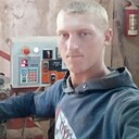 Знакомства: Виталий, 20 лет, Солигорск